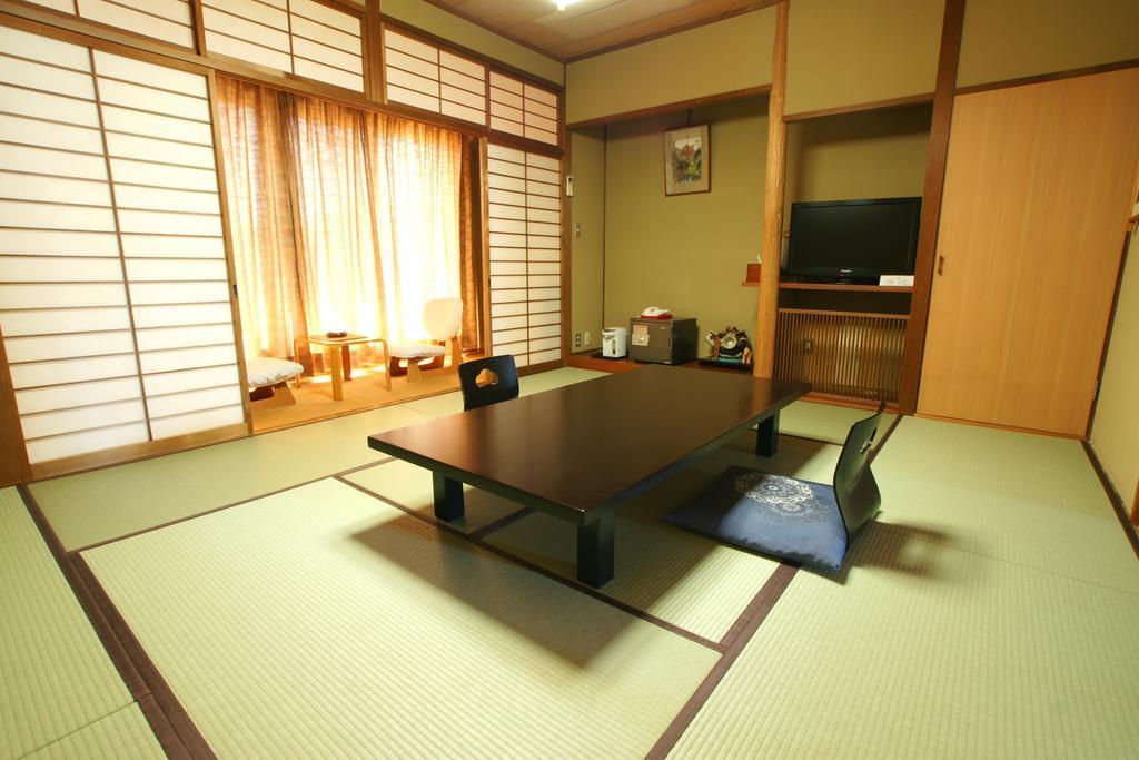 Imakuni Ryokan Takachiho Esterno foto