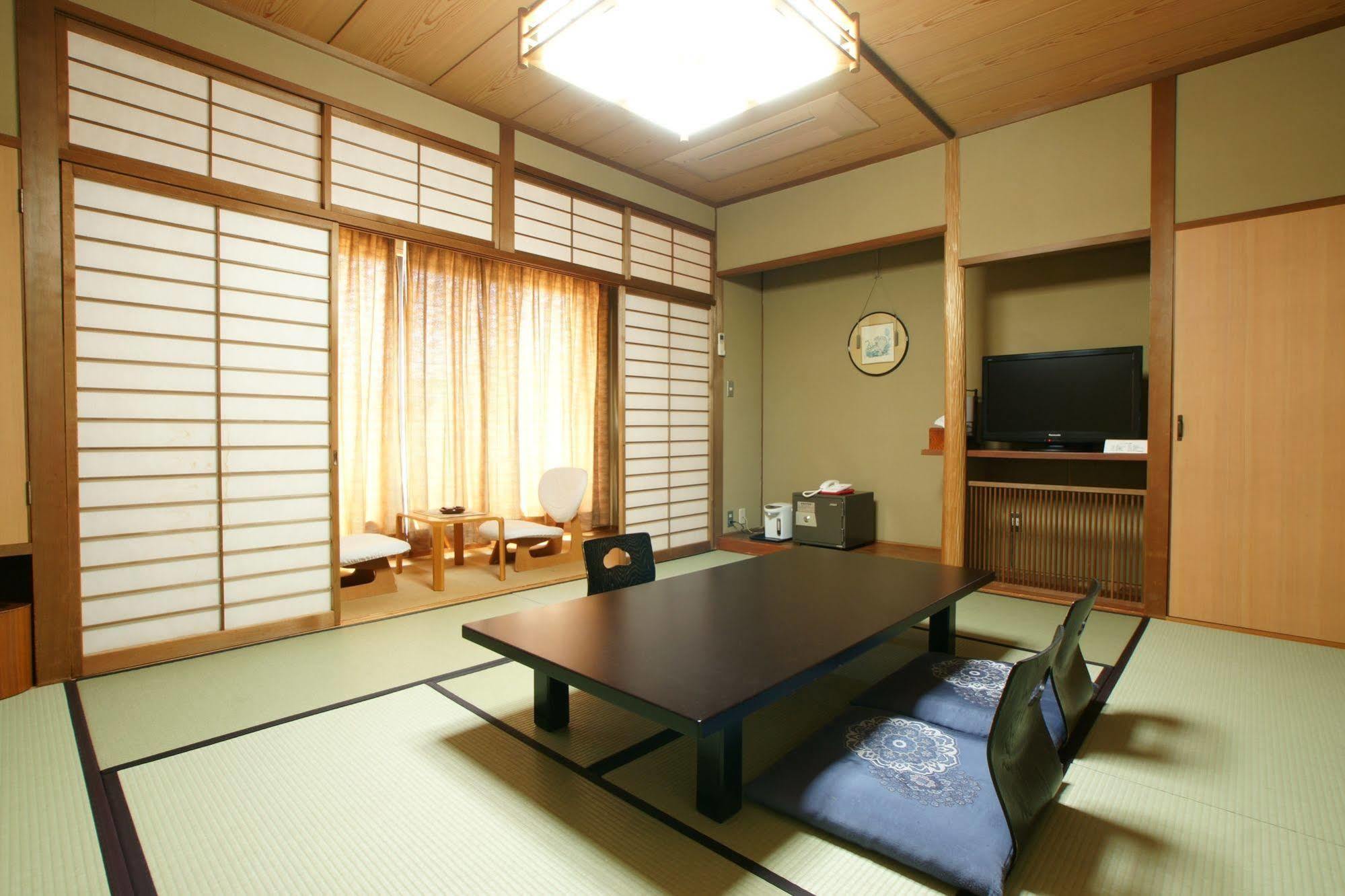 Imakuni Ryokan Takachiho Esterno foto