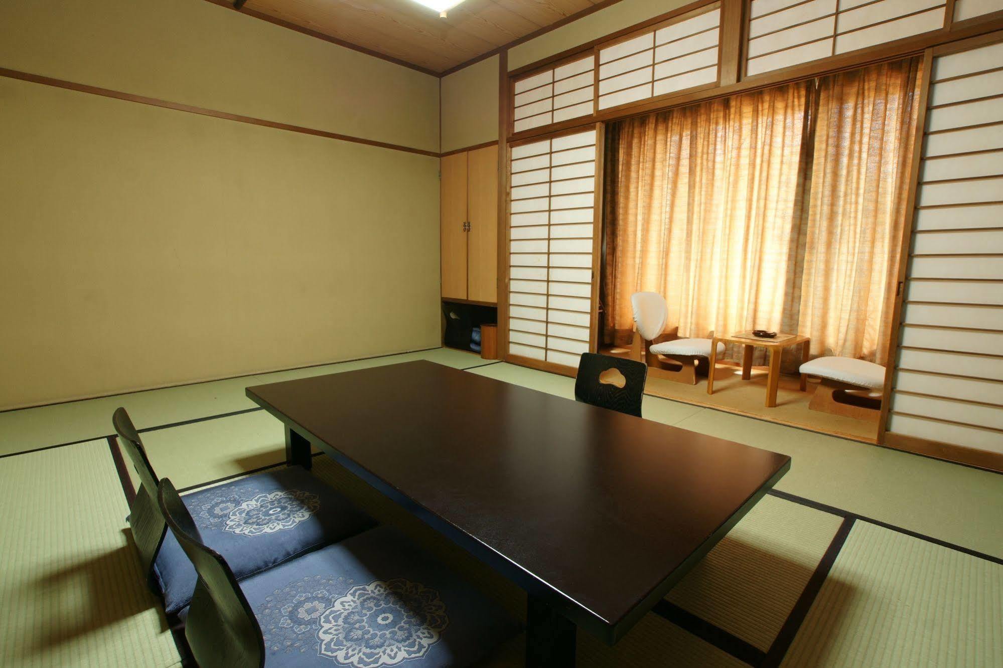 Imakuni Ryokan Takachiho Esterno foto